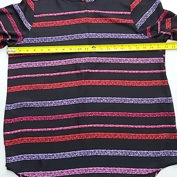 ⭐️3/ $3⭐️ APT. 9 Black Pink Purple Stripes Roll-Up Sleeves Zip Crew Collar Sz M - Picture 12 of 15